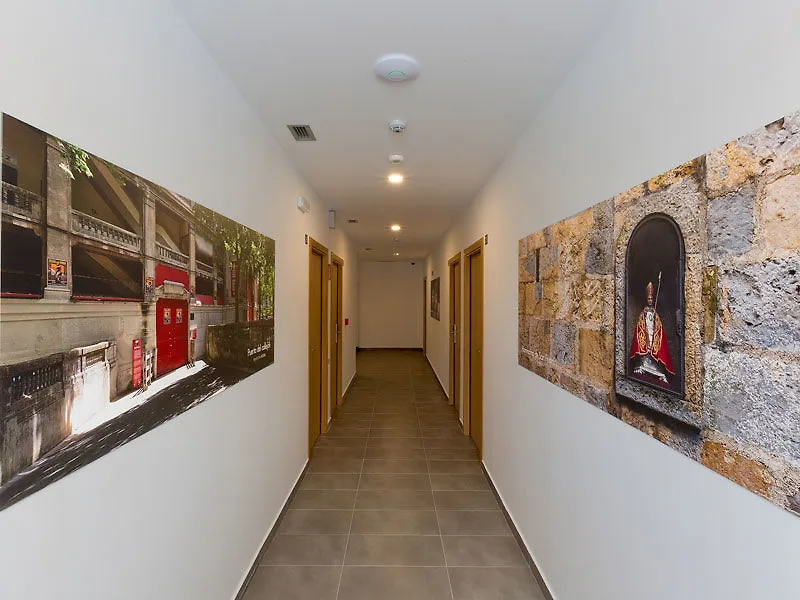 Iraipe Pamplona Hostal Auto Check-In Aizoáin Spanien