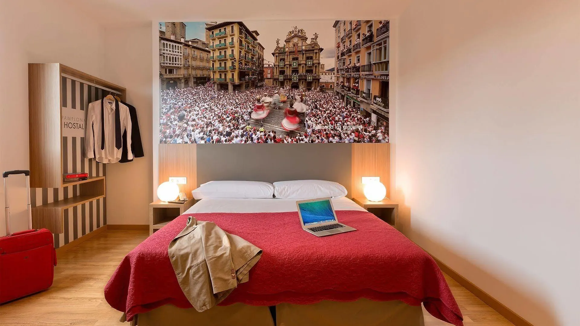 Iraipe Pamplona Hostal Auto Check-In Aizoáin Gasthof
